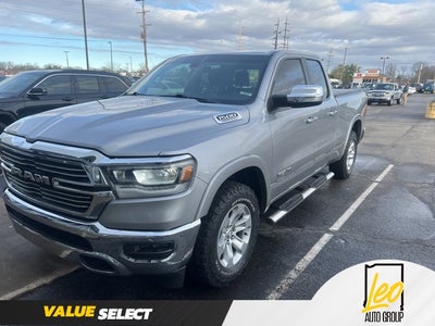 2019 RAM 1500 Laramie Quad Cab 4x4 6'4' Box