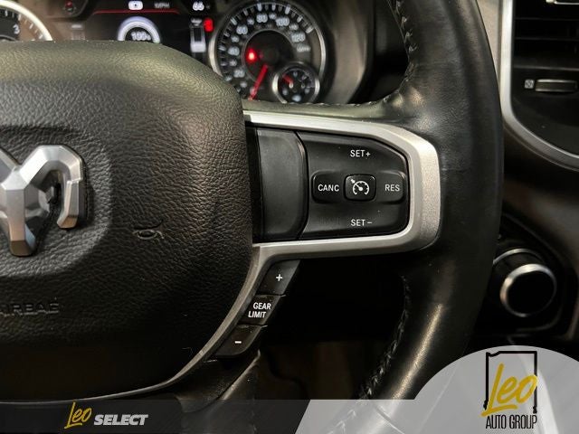 2022 RAM 1500 Big Horn Crew Cab 4x4 5'7' Box