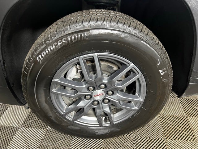 2025 GMC Acadia AWD Elevation