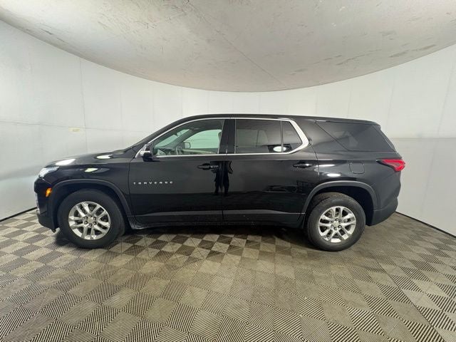 2023 Chevrolet Traverse FWD LS