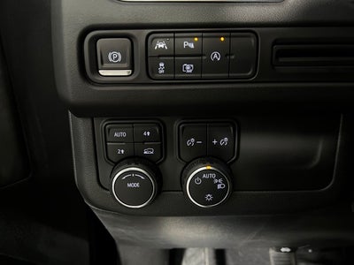 2024 Chevrolet Suburban 4WD RST