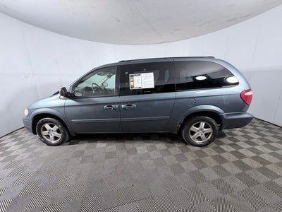 2005 Dodge Caravan SXT