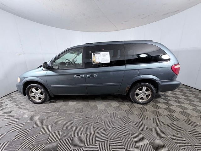 2005 Dodge Caravan SXT