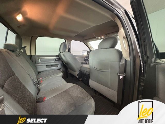 2018 RAM 1500 Big Horn Crew Cab 4x4 5'7' Box