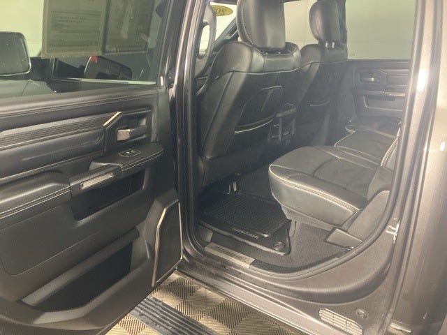 2020 RAM 2500 Limited Crew Cab 4X4 6'4' Box