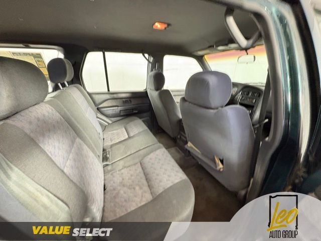 1997 Nissan Pathfinder Base