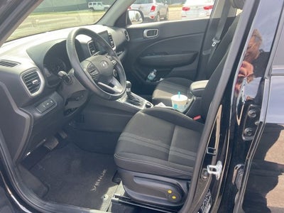 2021 Hyundai Venue SEL
