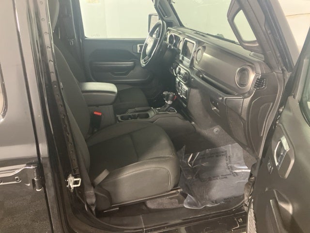 2021 Jeep Gladiator Sport