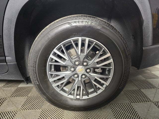 2025 Chevrolet Traverse LT 2LT