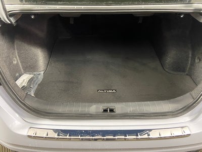 2023 Nissan Altima SR