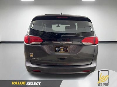 2021 Chrysler Voyager LXI