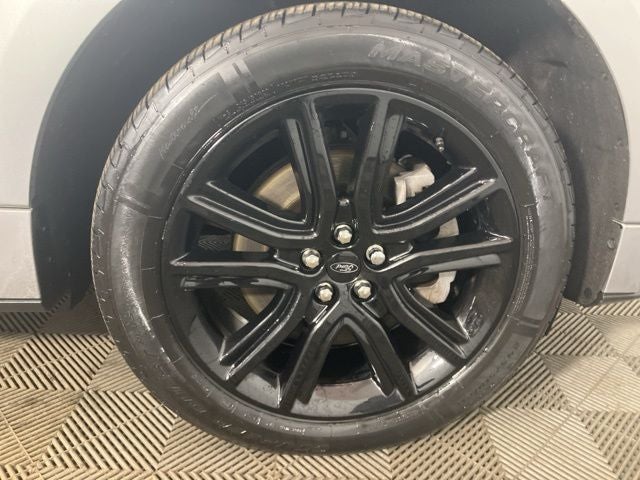 2024 Ford Edge ST Line