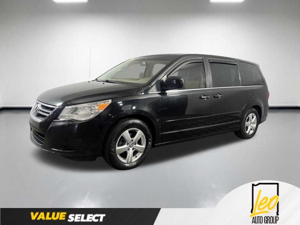 2010 Volkswagen Routan SEL