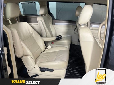 2010 Volkswagen Routan SEL