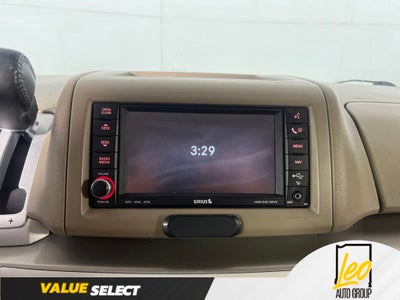 2010 Volkswagen Routan SEL