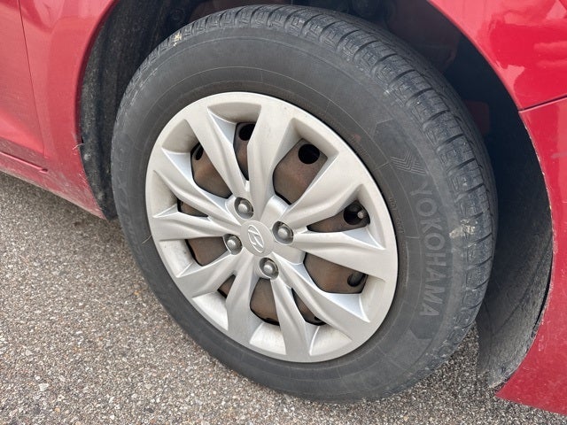 2020 Hyundai Accent SE