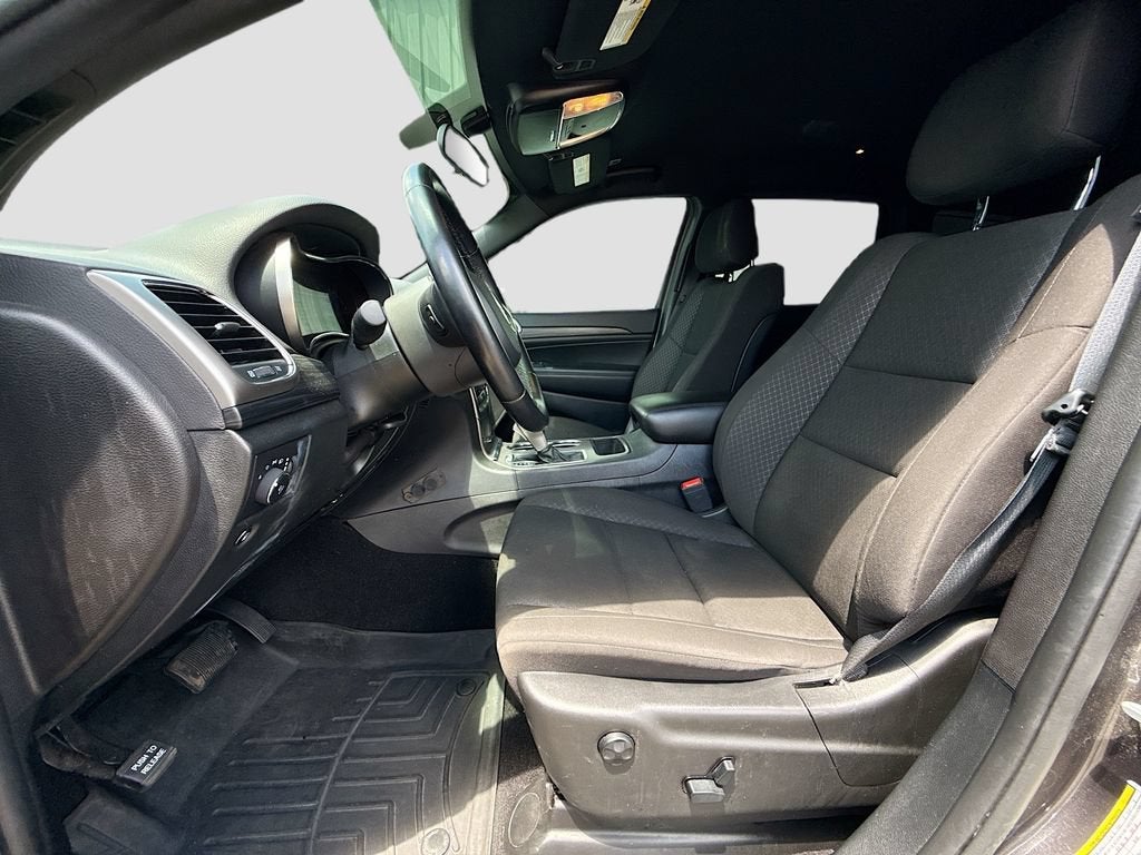 2021 Jeep Grand Cherokee Laredo E 4x4
