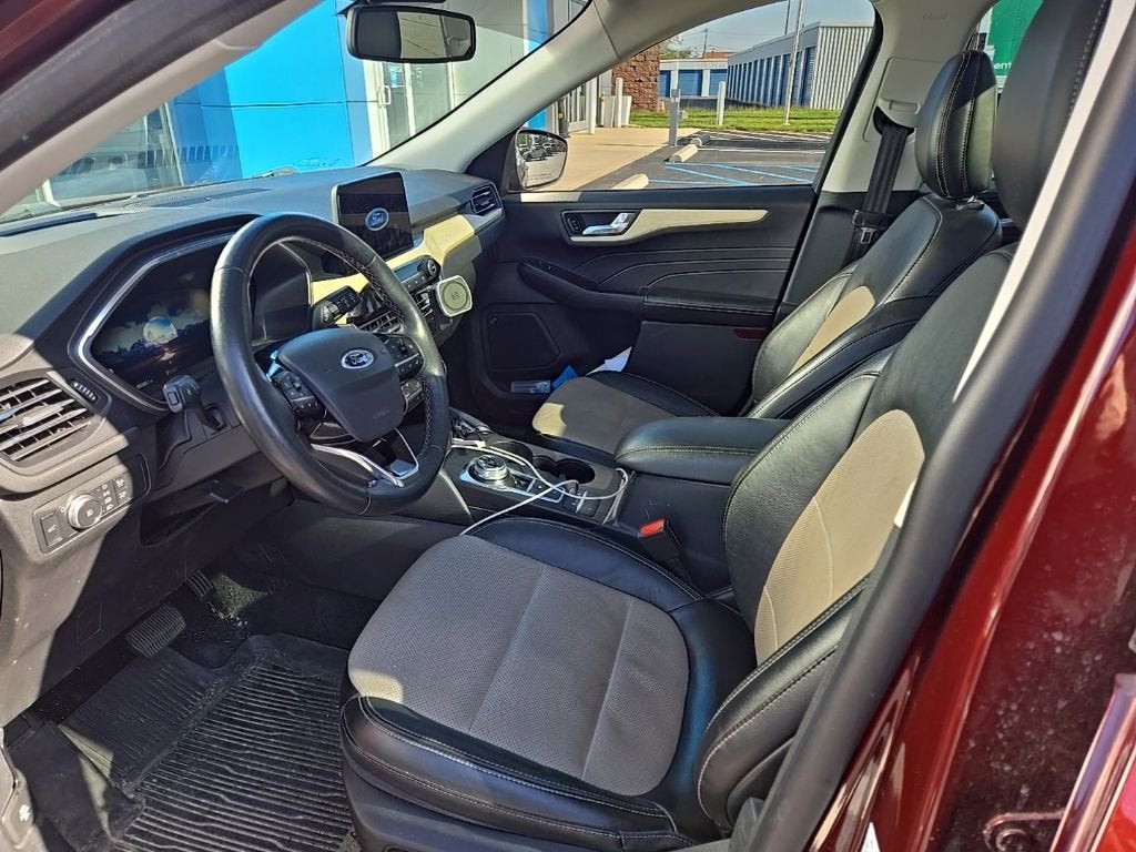 2021 Ford Escape Titanium