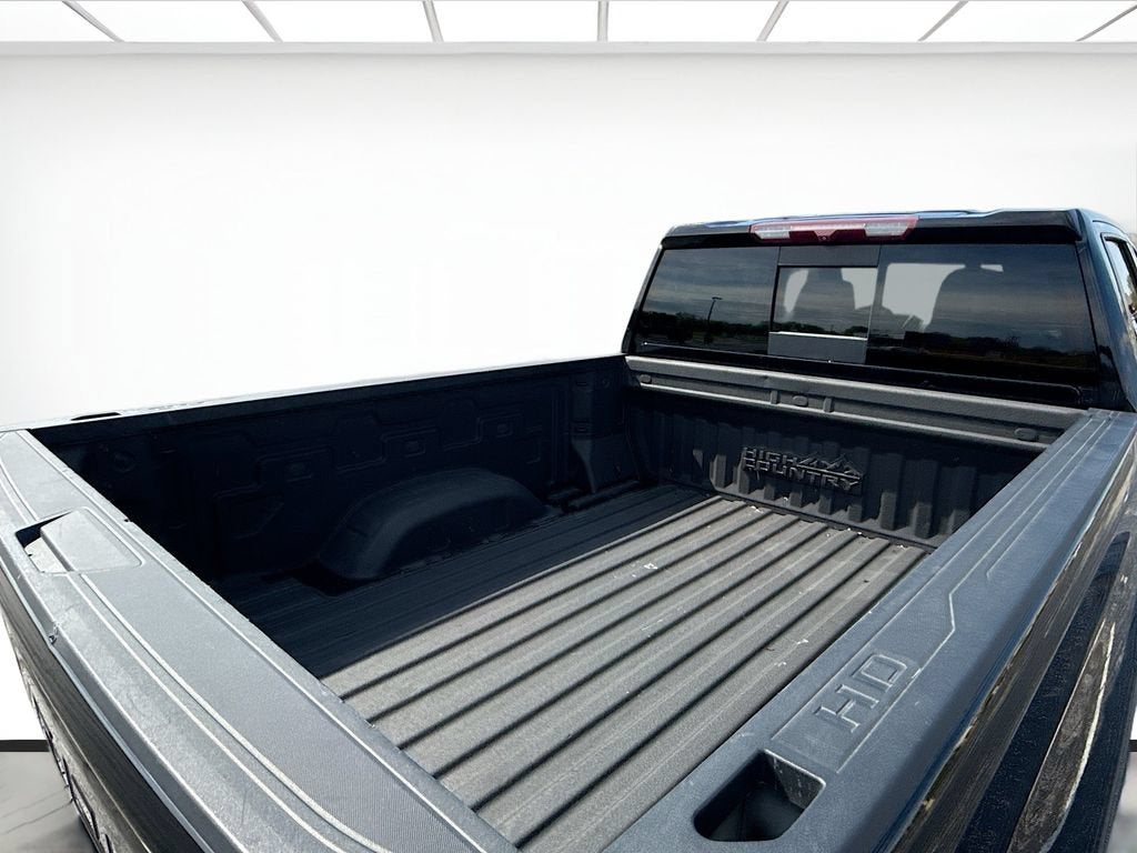 2022 Chevrolet Silverado 3500 HD High Country