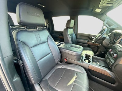 2022 Chevrolet Silverado 3500 HD High Country