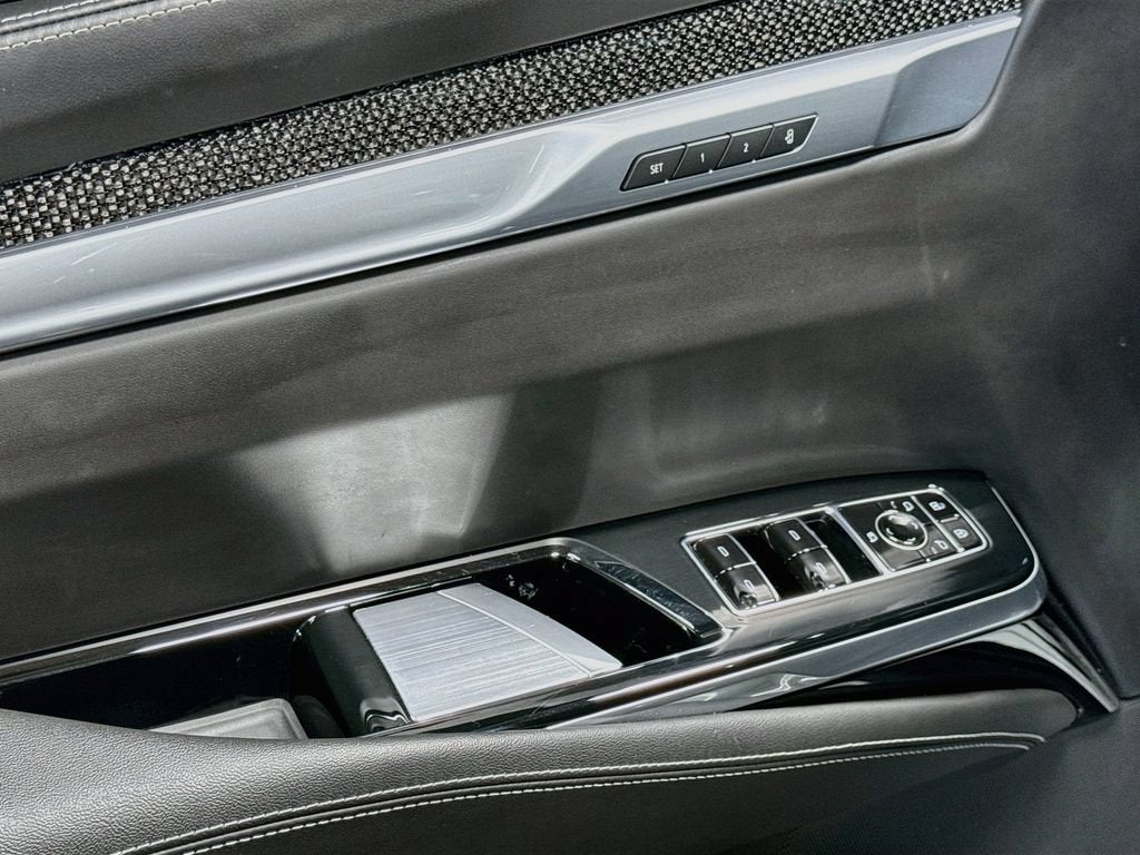 2025 Cadillac Escalade Escalade-V