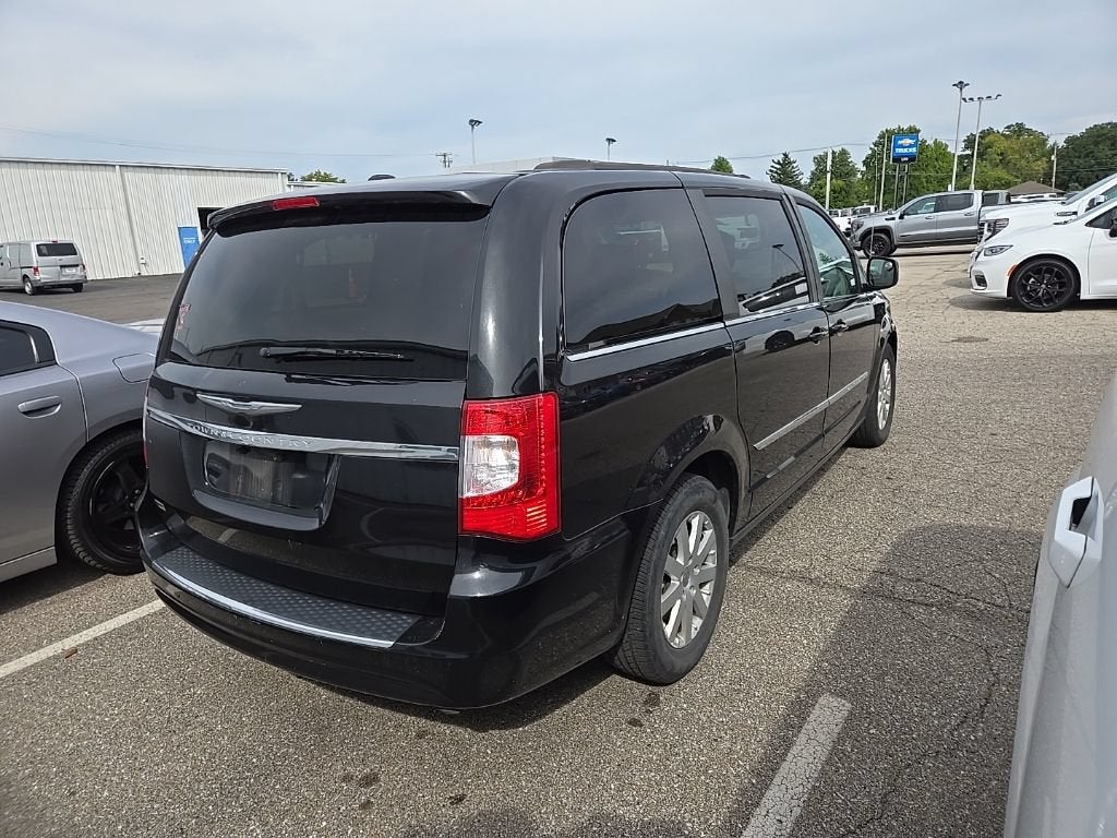 2015 Chrysler Town & Country Touring