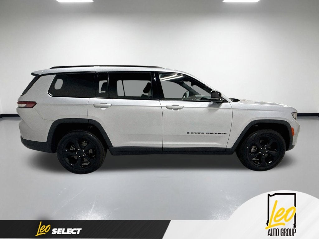 2023 Jeep Grand Cherokee L Altitude 4x4