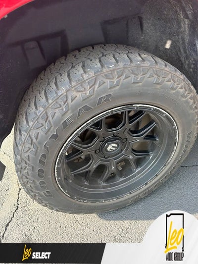 2019 RAM 1500 Laramie Crew Cab 4x4 5'7" Box