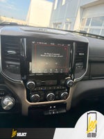 2019 RAM 1500 Laramie Crew Cab 4x4 5'7" Box