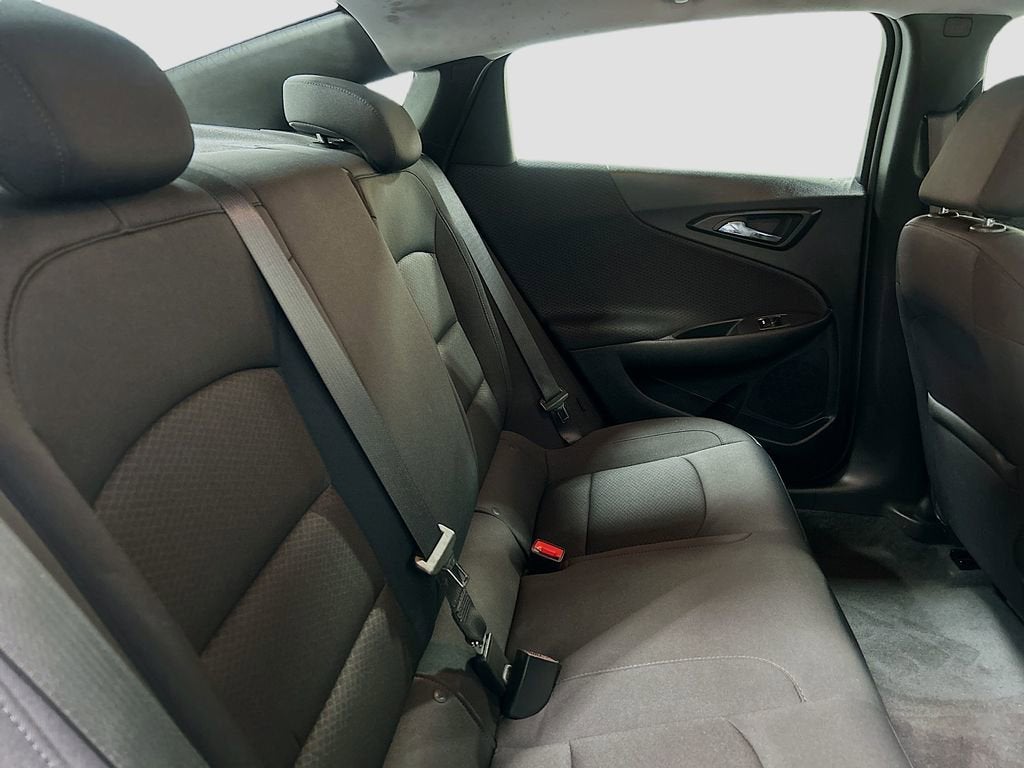 2022 Chevrolet Malibu LS