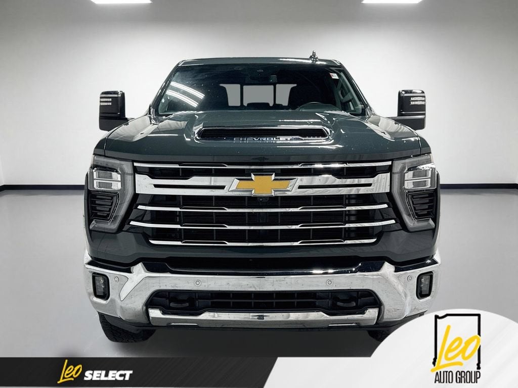 2025 Chevrolet Silverado 3500 HD LTZ