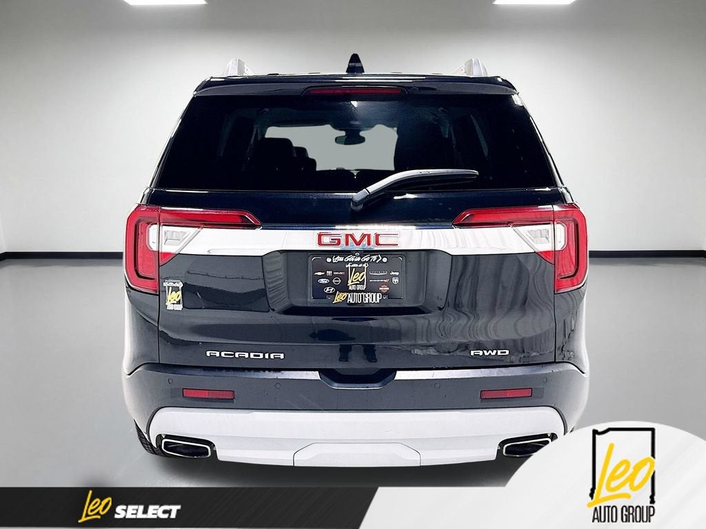 2023 GMC Acadia SLT