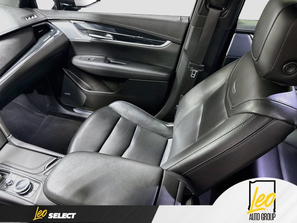 2023 Cadillac XT5 Premium Luxury