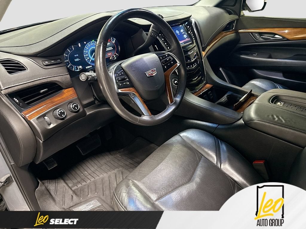 2017 Cadillac Escalade Luxury
