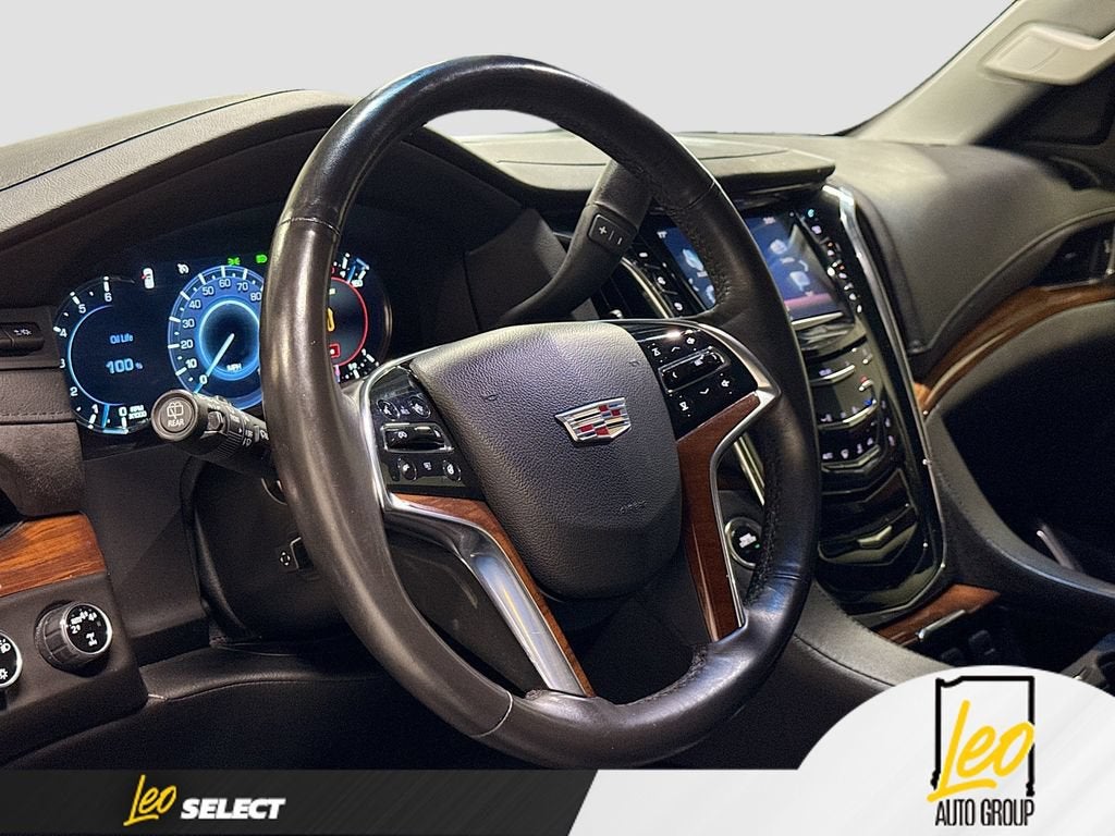 2017 Cadillac Escalade Luxury