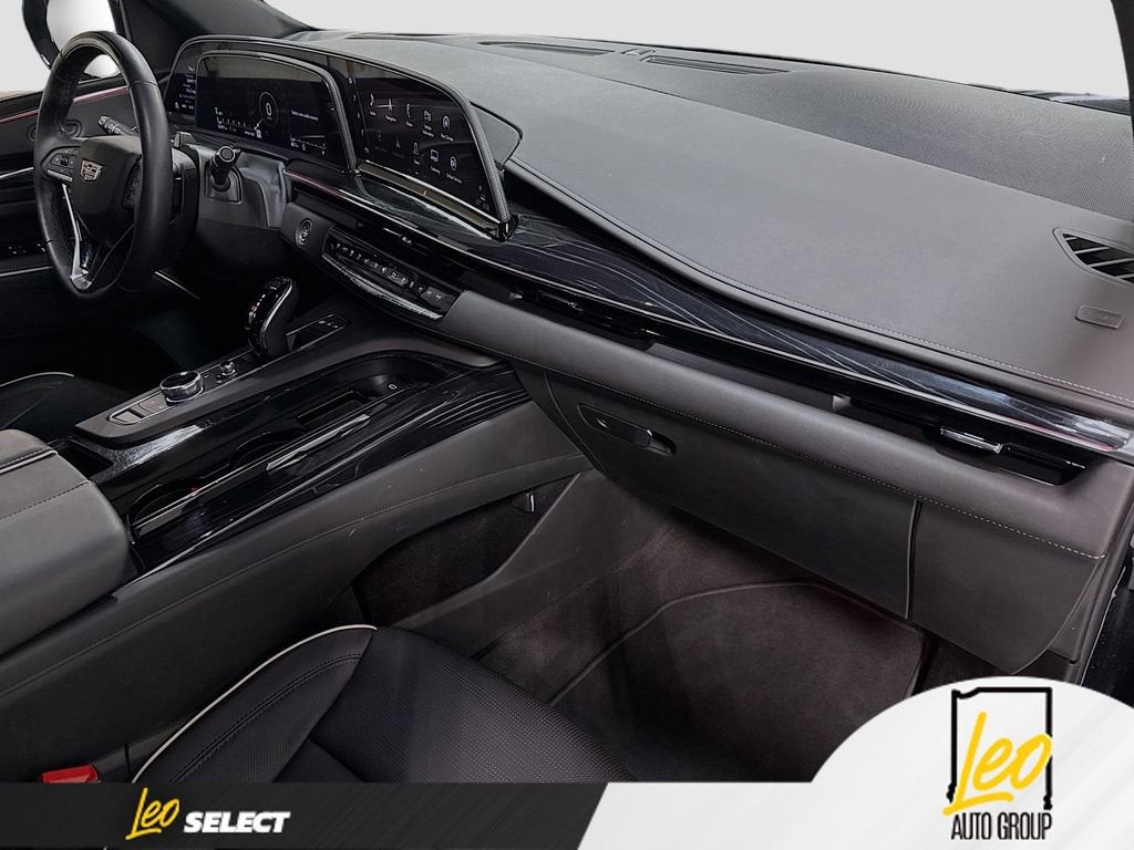 2024 Cadillac Escalade Sport