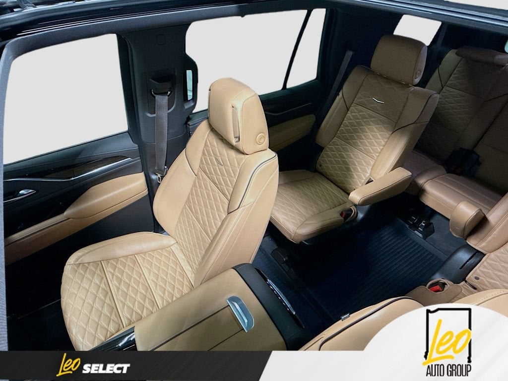 2023 Cadillac Escalade Sport