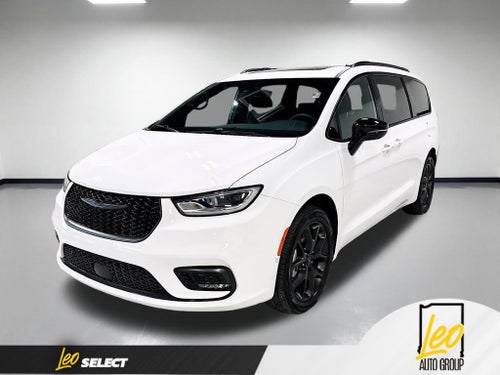 2023 Chrysler Pacifica Limited AWD