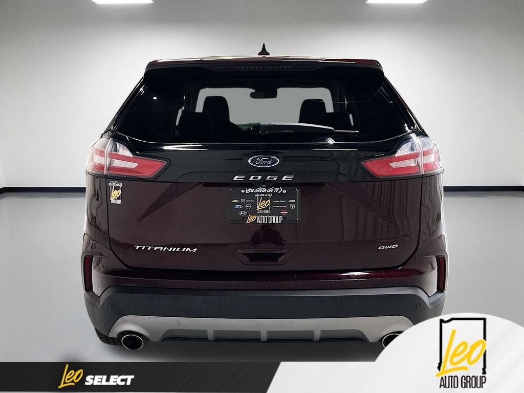 2022 Ford Edge Titanium
