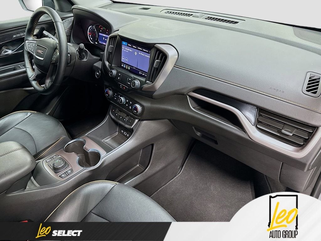 2023 GMC Terrain AT4
