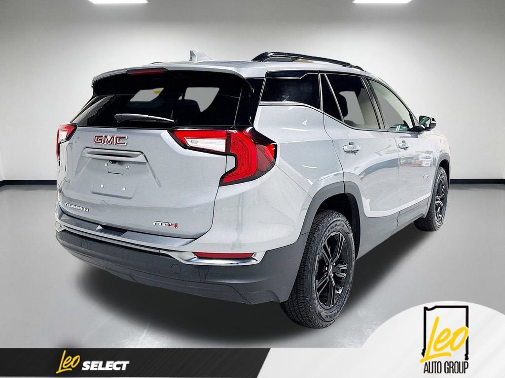 2023 GMC Terrain AT4