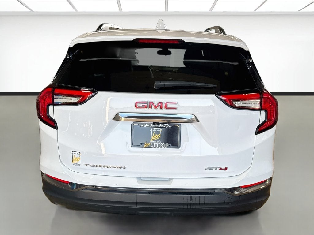 2023 GMC Terrain AT4