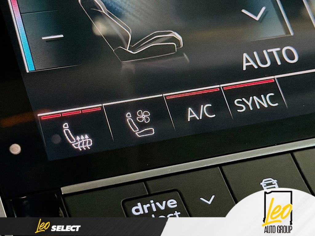 2023 Audi Q8 Premium Plus