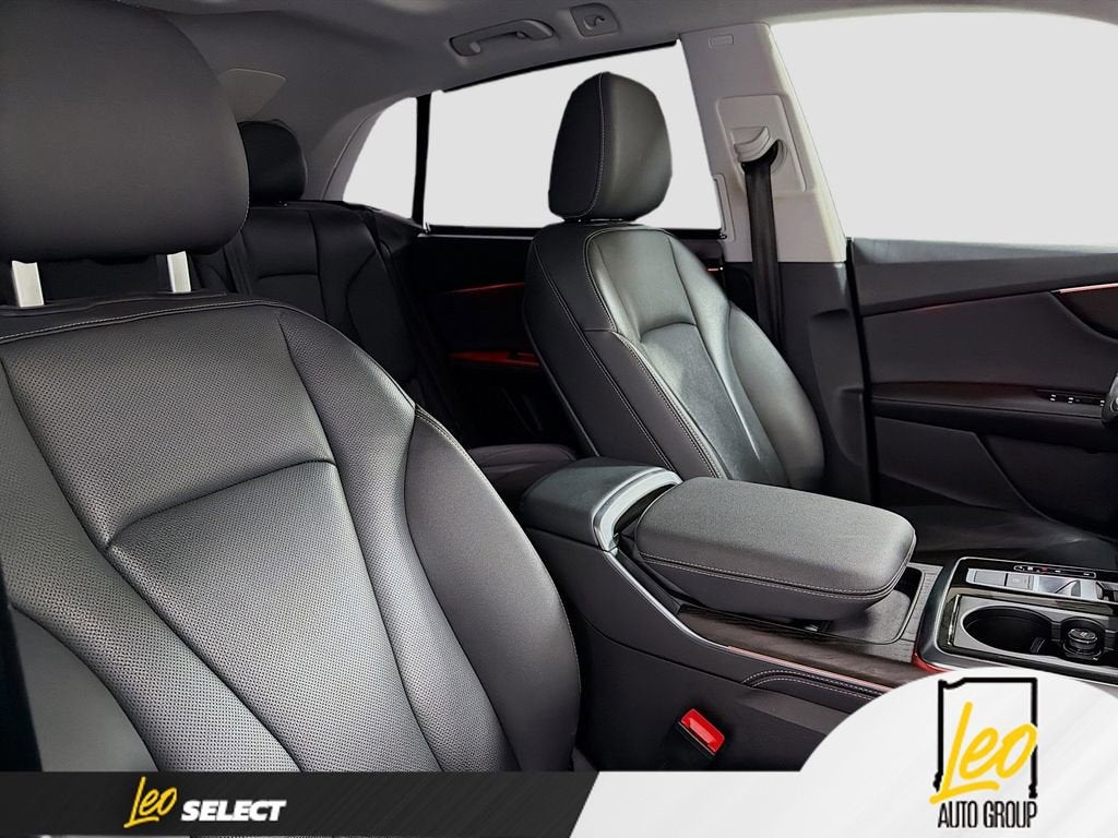 2023 Audi Q8 Premium Plus