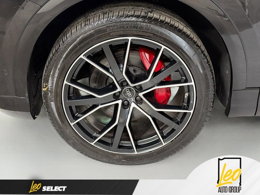 2023 Audi Q8 Premium Plus