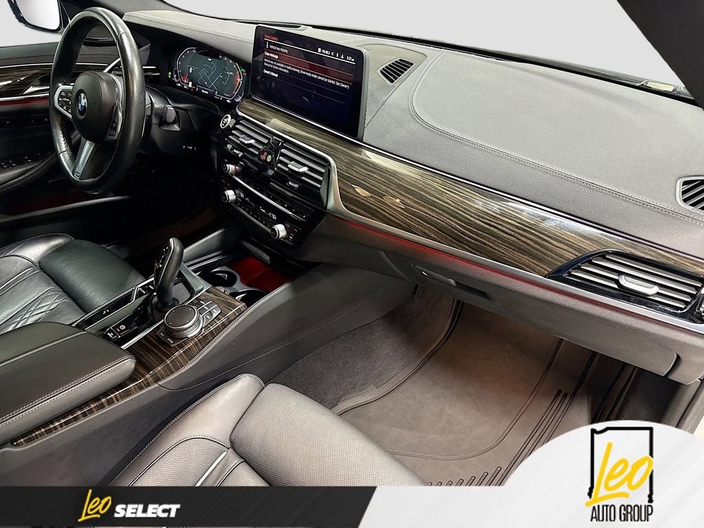 2022 BMW 540 i