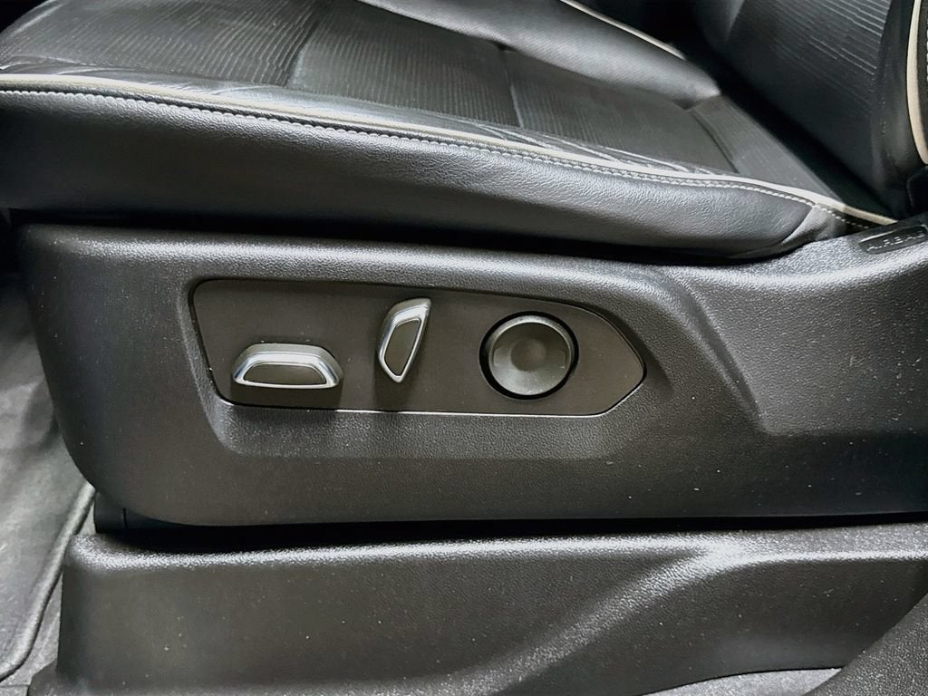 2023 Cadillac Escalade 4WD Sport