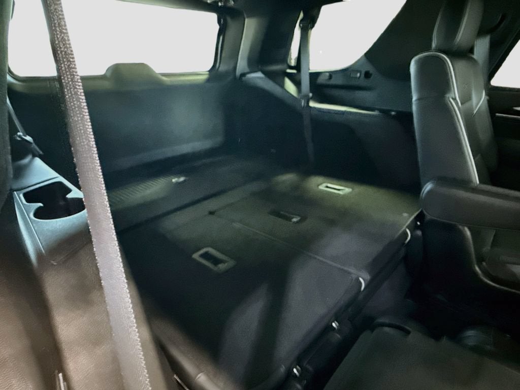 2023 Cadillac Escalade 4WD Sport