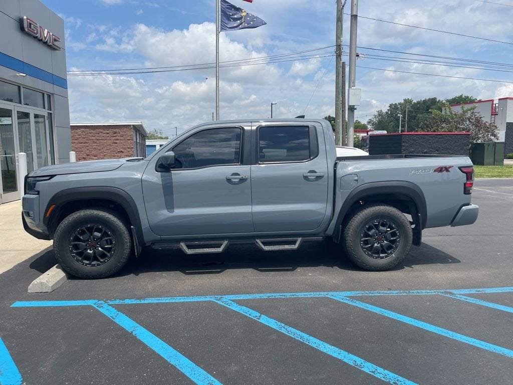 2023 Nissan Frontier Crew Cab PRO-4X 4x4